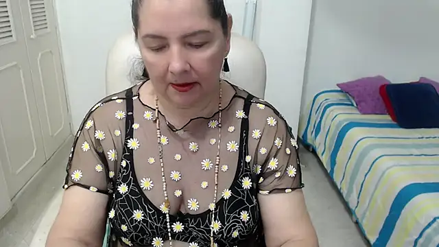 leonela 69 online show from 19, 5, 2026