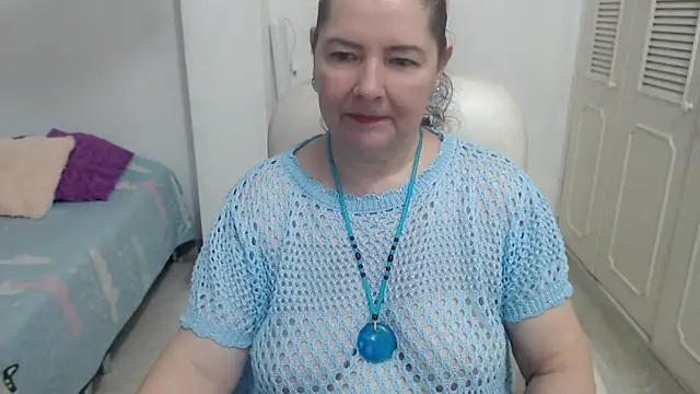 leonela 69 online show from 10, 7, 2026