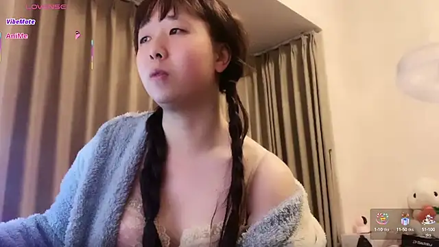 Snapshot of chenyunan chatting on 7, 3, 2025 chenyunan online show from 7, 3, 2025