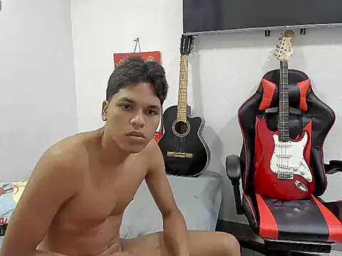 Snapshot of David_Gil19 chatting on 3, 3, 2025 David Gil19 online show from 3, 3, 2025