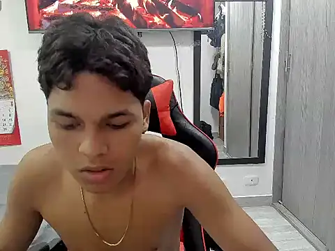 Snapshot of David_Gil19 chatting on 15, 3, 2025 David Gil19 online show from 15, 3, 2025