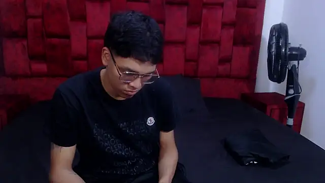 Snapshot of David_Gil19 chatting on 11, 1, 2026 David Gil19 online show from 11, 1, 2026