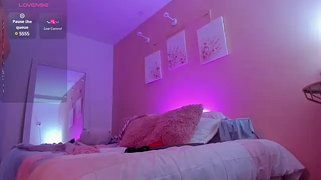 Snapshot of PamelaBliss chatting on 27, 2, 2025 PamelaBliss online show from 27, 2, 2025