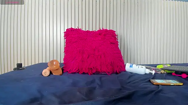 Snapshot of Aida-nicolle chatting on 15, 3, 2025 Aida-nicolle online show from 15, 3, 2025