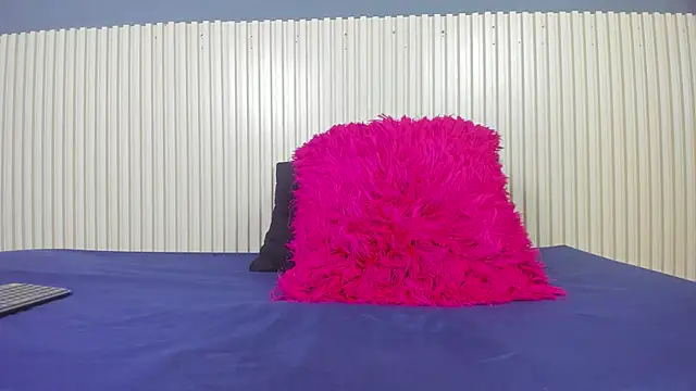 Snapshot of Aida-nicolle chatting on 9, 9, 2025 Aida-nicolle online show from 9, 9, 2025