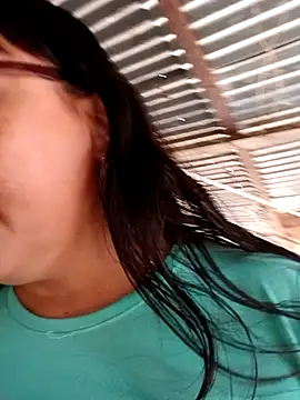 Snapshot of promiscuous-indecent-momm chatting on 20, 2, 2025 promiscuous-indecent-momm online show from 20, 2, 2025