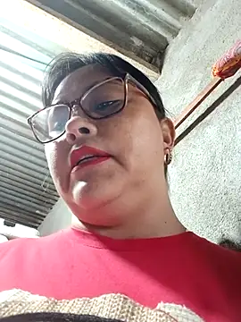 Snapshot of promiscuous-indecent-momm chatting on 23, 2, 2025 promiscuous-indecent-momm online show from 23, 2, 2025