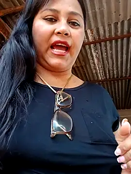 Snapshot of promiscuous-indecent-momm chatting on 22, 3, 2025 promiscuous-indecent-momm online show from 22, 3, 2025