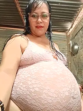 Snapshot of promiscuous-indecent-momm chatting on 18, 7, 2026 promiscuous-indecent-momm online show from 18, 7, 2026
