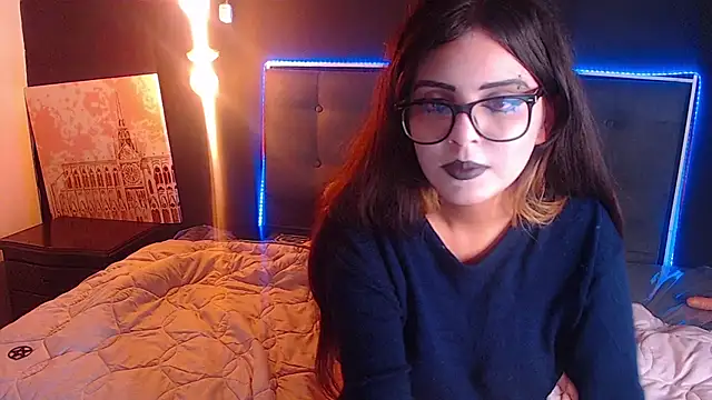 Snapshot of scarleth_shadow chatting on 17, 2, 2025 scarleth shadow online show from 17, 2, 2025