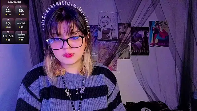 Snapshot of scarleth_shadow chatting on 21, 11, 2025 scarleth shadow online show from 21, 11, 2025