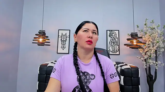 Snapshot of Layla_palmer chatting on 17, 2, 2025 Layla palmer online show from 17, 2, 2025