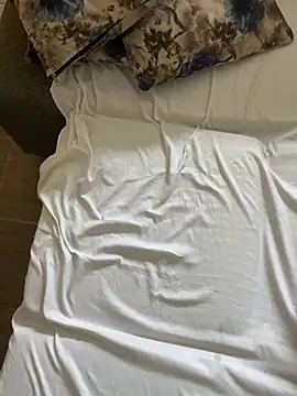 ZafiroKlein online show from 17, 3, 2026