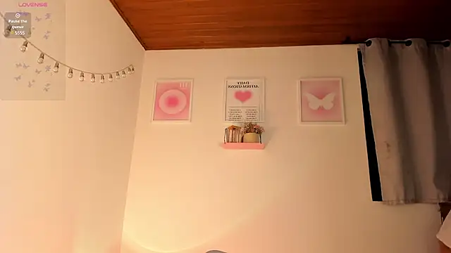 Amygoddess online show from 4, 3, 2025