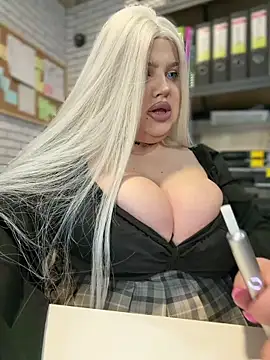 Eliaden online show from 13, 3, 2026