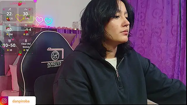 LUDO KITTY TAY online show from 15, 9, 2025