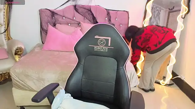 LUDO KITTY TAY online show from 17, 10, 2025