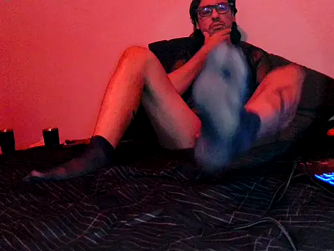 Snapshot of Iscariot19 chatting on 28, 10, 2025 Iscariot19 online show from 28, 10, 2025