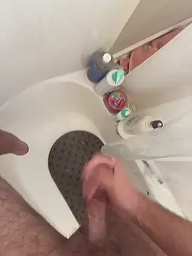 Snapshot of danyh2023 chatting on 15, 11, 2025 danyh2023 online show from 15, 11, 2025