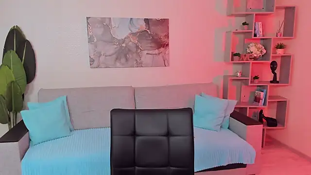 GabriellaMays online show from 27, 11, 2025