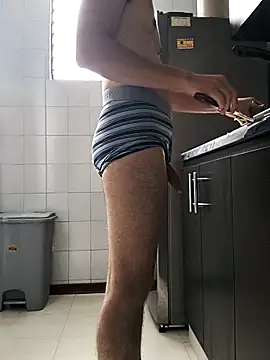 Snapshot of xXDavisXx chatting on 13, 2, 2025 xXDavisXx online show from 13, 2, 2025