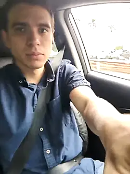 Snapshot of xXDavisXx chatting on 23, 10, 2025 xXDavisXx online show from 23, 10, 2025