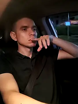 Snapshot of xXDavisXx chatting on 2, 11, 2025 xXDavisXx online show from 2, 11, 2025