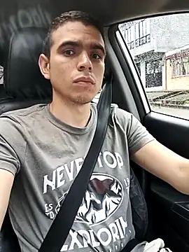 Snapshot of xXDavisXx chatting on 19, 12, 2025 xXDavisXx online show from 19, 12, 2025