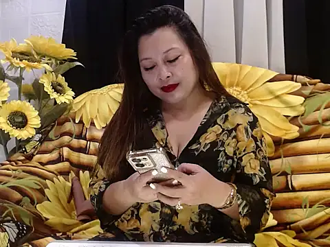 UrSweetClassyPinay online show from 18, 5, 2026