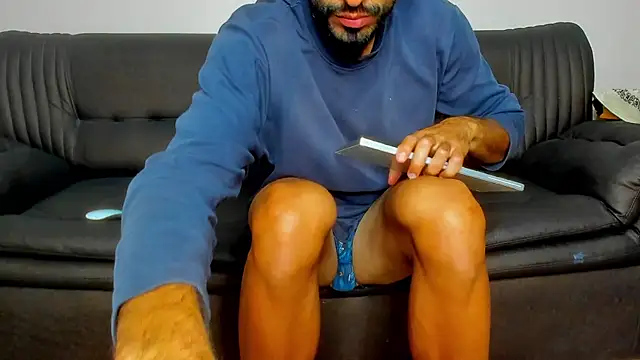 sexyhotmusclesforyou1 online show from 5, 11, 2025