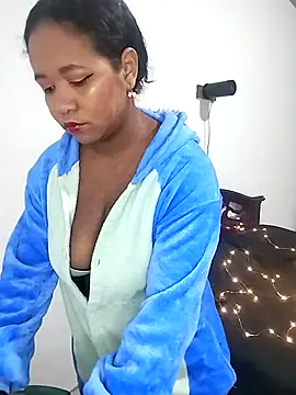 lilithathenea online show from 16, 2, 2025