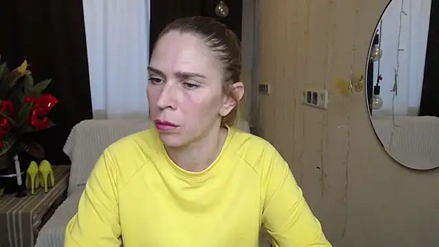 TessaDaybreak online show from 13, 2, 2025