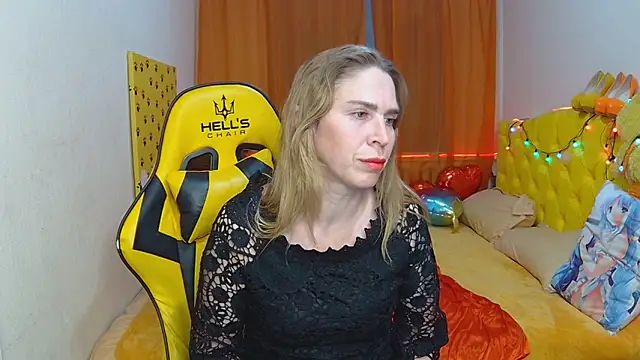 TessaDaybreak online show from 1, 3, 2025