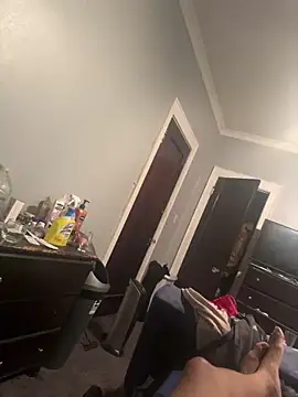 Snapshot of Slimlightrising chatting on 12, 2, 2025 Slimlightrising online show from 12, 2, 2025