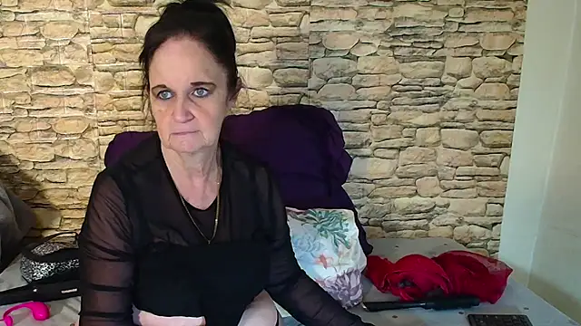 LuciousGrace online show from 25, 9, 2025