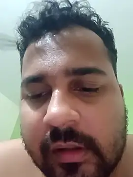 Snapshot of susthovai chatting on 18, 10, 2025 susthovai online show from 18, 10, 2025