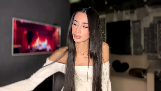 Snapshot of alissadreams chatting on 18, 9, 2025 alissadreams online show from 18, 9, 2025