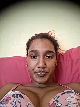 Snapshot of indianpink_lips chatting on 22, 12, 2025 indianpink lips online show from 22, 12, 2025