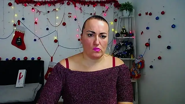 DianaMGG online show from 5, 12, 2025