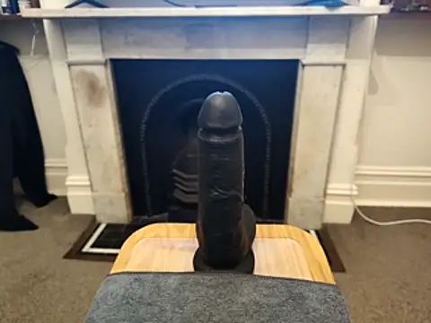 MystiqueRider online show from 4, 12, 2025