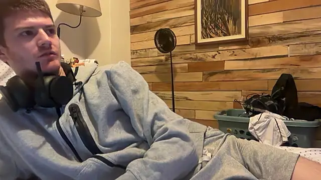 Snapshot of greekmythics chatting on 20, 3, 2025 greekmythics online show from 20, 3, 2025