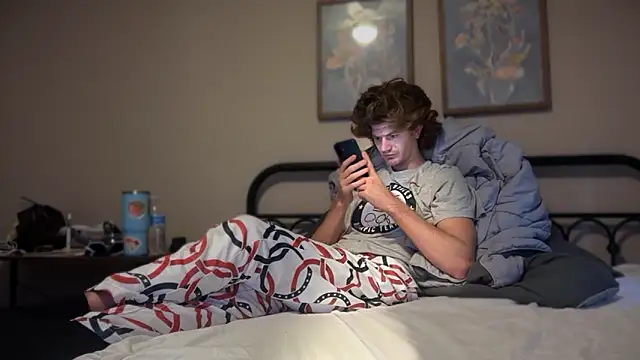 Snapshot of greekmythics chatting on 19, 10, 2025 greekmythics online show from 19, 10, 2025