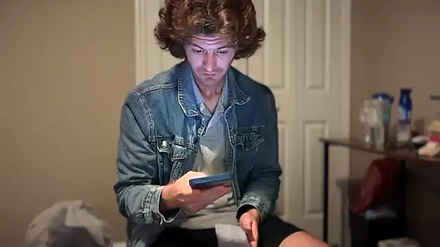 Snapshot of greekmythics chatting on 22, 10, 2025 greekmythics online show from 22, 10, 2025