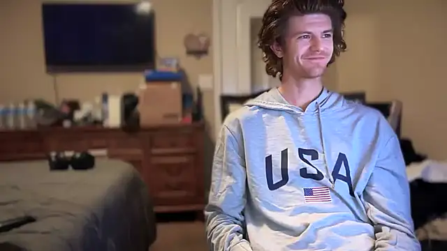 Snapshot of greekmythics chatting on 31, 10, 2025 greekmythics online show from 31, 10, 2025