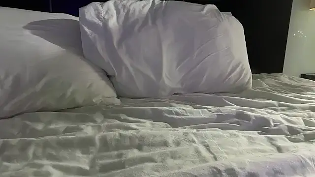 Snapshot of greekmythics chatting on 18, 11, 2025 greekmythics online show from 18, 11, 2025