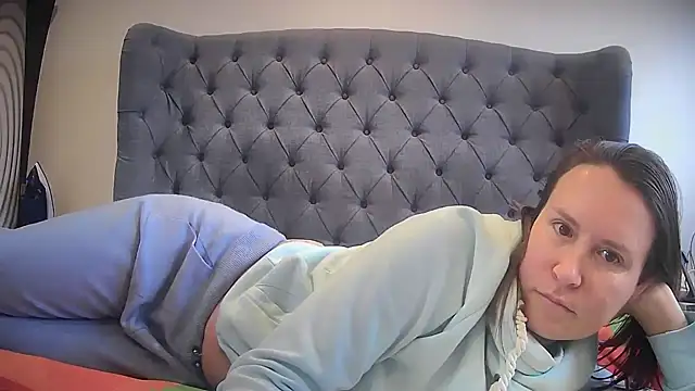 Snapshot of eatmypie69 chatting on 5, 2, 2026 eatmypie69 online show from 5, 2, 2026