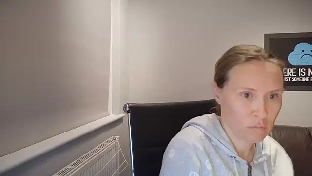 eatmypie69 online show from 15, 4, 2026