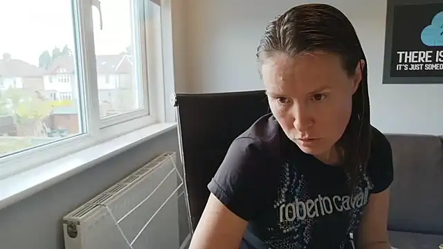 Snapshot of eatmypie69 chatting on 10, 6, 2026 eatmypie69 online show from 10, 6, 2026