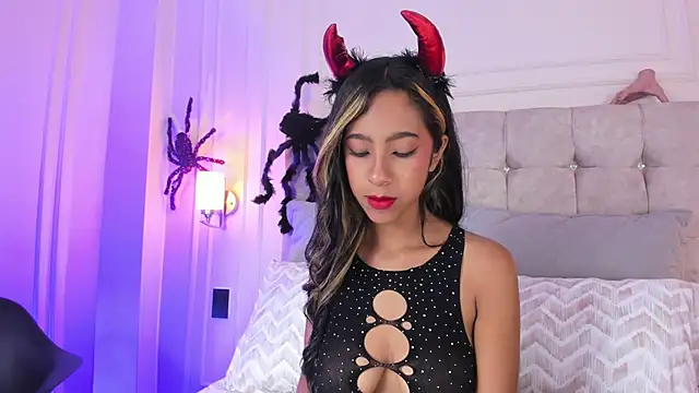 JasmineRoss 1 online show from 19, 10, 2025