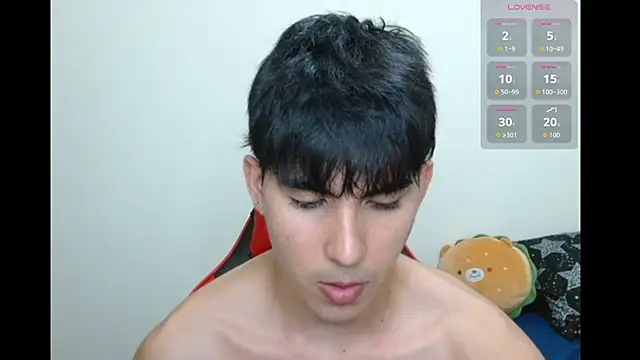 Snapshot of neithanzynxx chatting on 3, 10, 2025 neithanzynxx online show from 3, 10, 2025